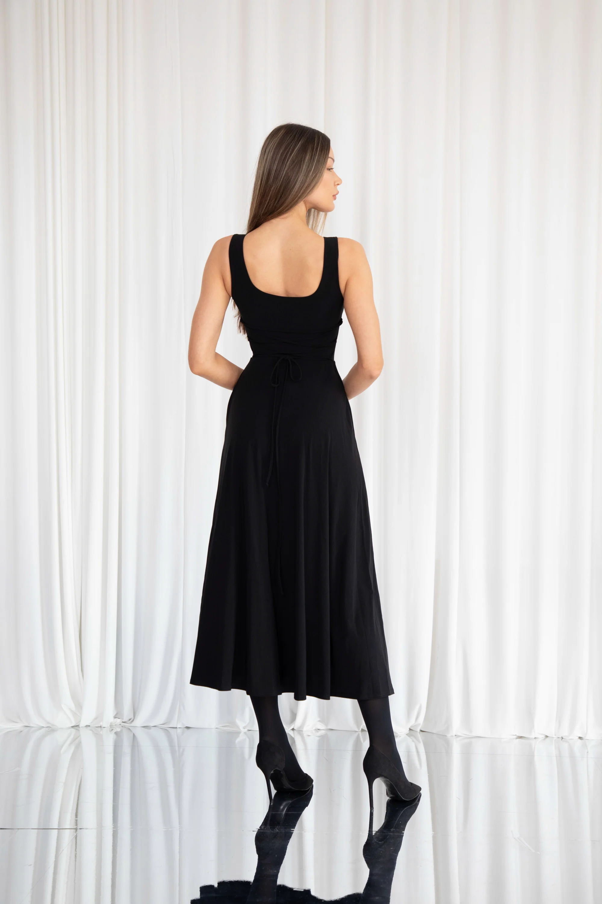 Juni Reversible Maxi Dress - Image 12