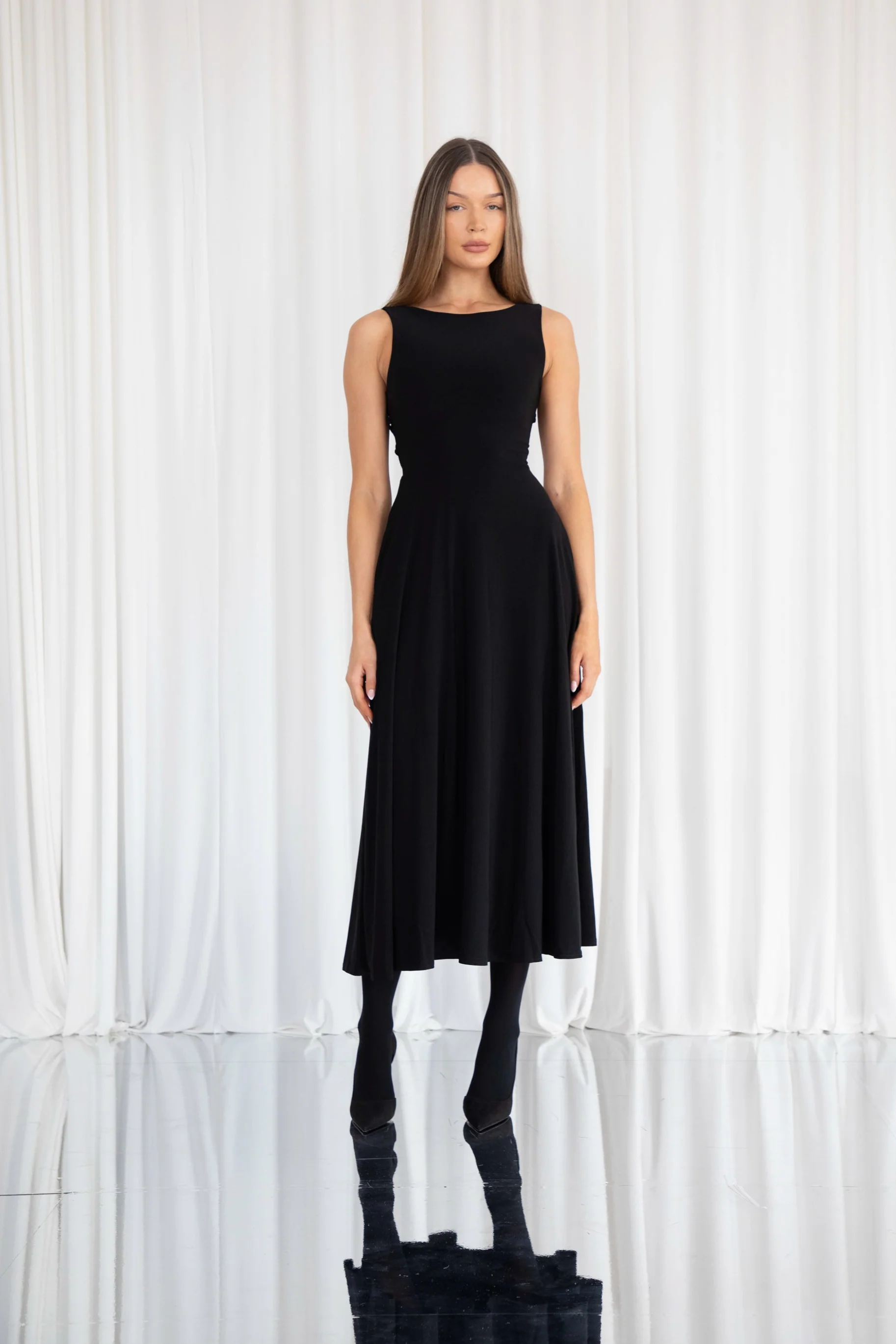 Juni Reversible Maxi Dress - Image 6